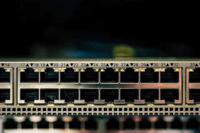 Switches & Hubs