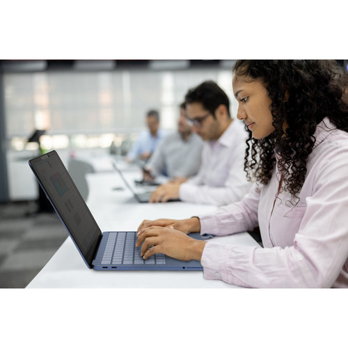Kensington 2-Way Removable Privacy Screen Filter voor MacBook Neo 13"