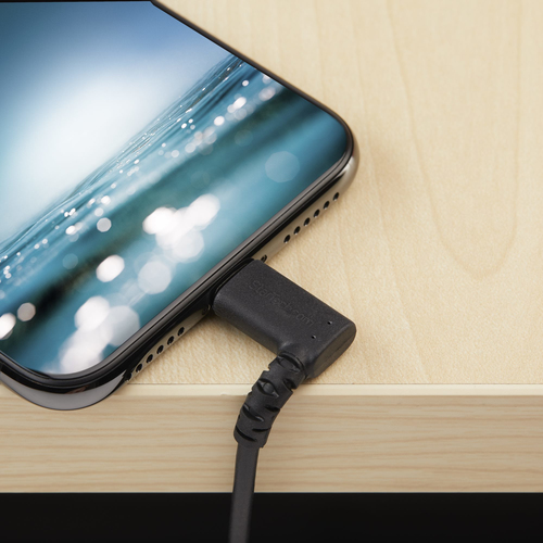 StarTech.com Premium USB-A naar Lightning Kabel 2m Zwart - Robuuste 90° haakse USB Type A naar Lightning Charge & Sync Oplaadkabel met Aramide Vezels - Apple MFi Gecertificeerd - iPhone