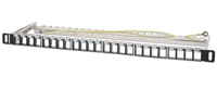 Intellinet 24-poorts afgeschermd leeg patchpanel, 0,5U, 19" keystone high-density ontwerp, uitneembare kabelmanagementbalk, geschikt voor Cat6/Cat6A modules, zwart