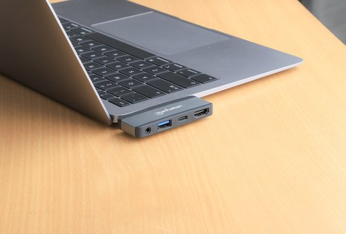 Manhattan USB-C travel dock, HDMI, USB-A, USB-C en 3,5 mm audio, met Power Delivery (PD) 100 W - vereist een externe USB-C-lader (niet inbegrepen). USB-gevoed (geen externe voeding vereist) wanneer PD niet wordt gebruikt