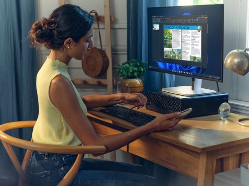 HP ProDesk 4 SFF G1i AI PC Intel Core Ultra 5 235 16 GB DDR5-SDRAM 512 GB SSD Windows 11 Pro Zwart