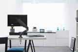 Manhattan Bureaubeugel voor TV’s en monitoren (Volledig Verstelbaar met veer), voor schermen 13"–27", met tafelklem of bladdoorvoer, VESA-compatibiliteit: 75x75 en 100x100 mm (controleer de afmetingen van de vier montagegaten aan de achterzijde), max. 9 kg, zwart