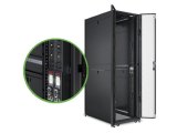 APC Rack PDU APDU9953, Switched, 0U, 32A, 230V, (21x) C13 & (3x) C19, IEC 309 32A stekker