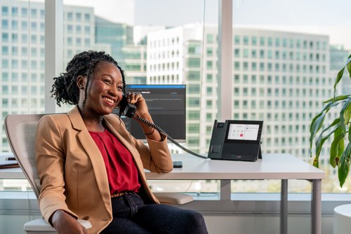 HP Poly CCX 600 Business Media Phone met ondersteuning voor Open SIP en PoE