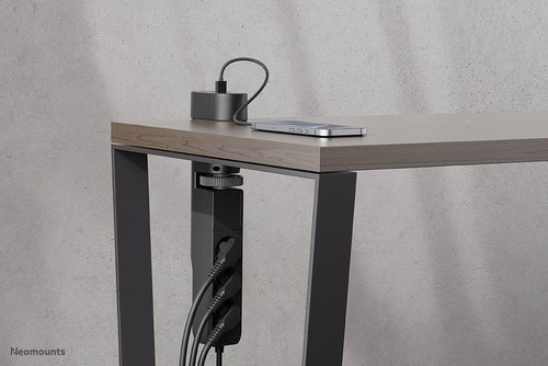 Neomounts DS22-840BL6 Bureaucontactdoos met klem en USB-C en USB-A poorten - Quick-charge