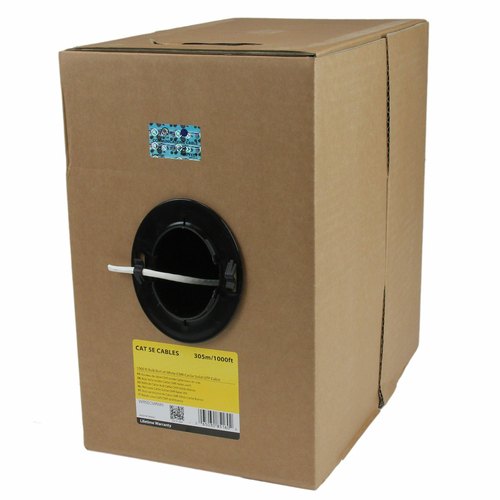 StarTech.com Bulkrol Cat 5e Ethernet kabel - CMR geclassificeerd -304,8 m - massief - wit