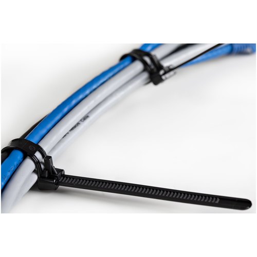 StarTech.com 15 cm Zwarte Herbruikbare Kabelbinders 7 mm Breed, 35 mm Bundeldiameter, 22 kg Treksterkte Hersluitbare Nylon Snelbinders voor Binnen/Buiten, 94V-2/UL Listed, 100 stuks
