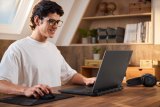ASUS TUF Gaming A16 FA608UH-RV015W AMD Ryzen™ 7 260 Laptop 40,6 cm (16") WUXGA 16 GB DDR5-SDRAM 512 GB SSD NVIDIA GeForce RTX 5050 Wi-Fi 6E (802.11ax) Windows 11 Home Grijs AZERTY Belgisch