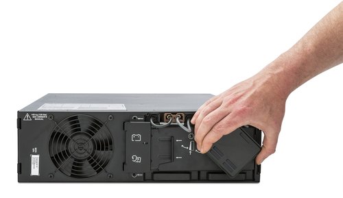 APC Smart-UPS On-Line SRT5KRMXLI - 5kW/VA, 6x C13, 4x C19 uitgang, rackmountable, Embedded NMC