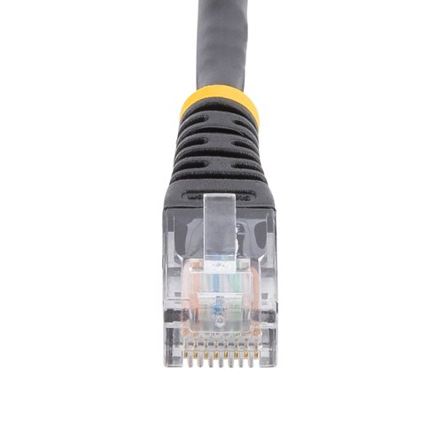 StarTech.com 15 m Cat5e Gegoten RJ45 UTP Netwerkkabel Zwart