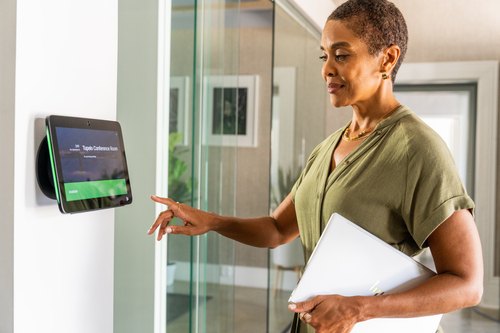 HP Poly TC10 zwarte wandbevestiging
