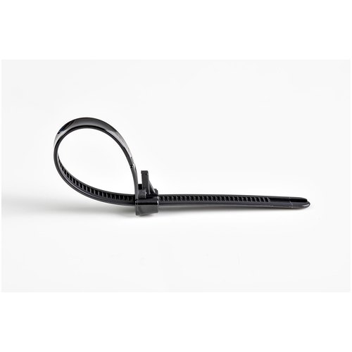 StarTech.com 15 cm Zwarte Herbruikbare Kabelbinders 7 mm Breed, 35 mm Bundeldiameter, 22 kg Treksterkte Hersluitbare Nylon Snelbinders voor Binnen/Buiten, 94V-2/UL Listed, 100 stuks